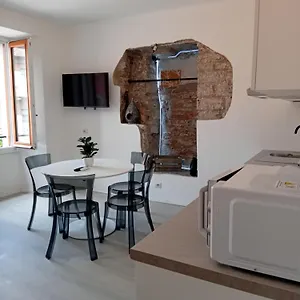 https://history-luxury-centralapartment.it-lombardy.com